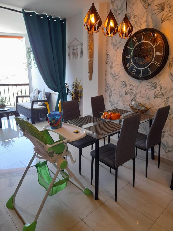 Luxory Dreamy Sunset, Seafront, Direct Access To The Promenade,Wifi,Pool,Free Parking Apartman Los Cristianos  Kültér fotó