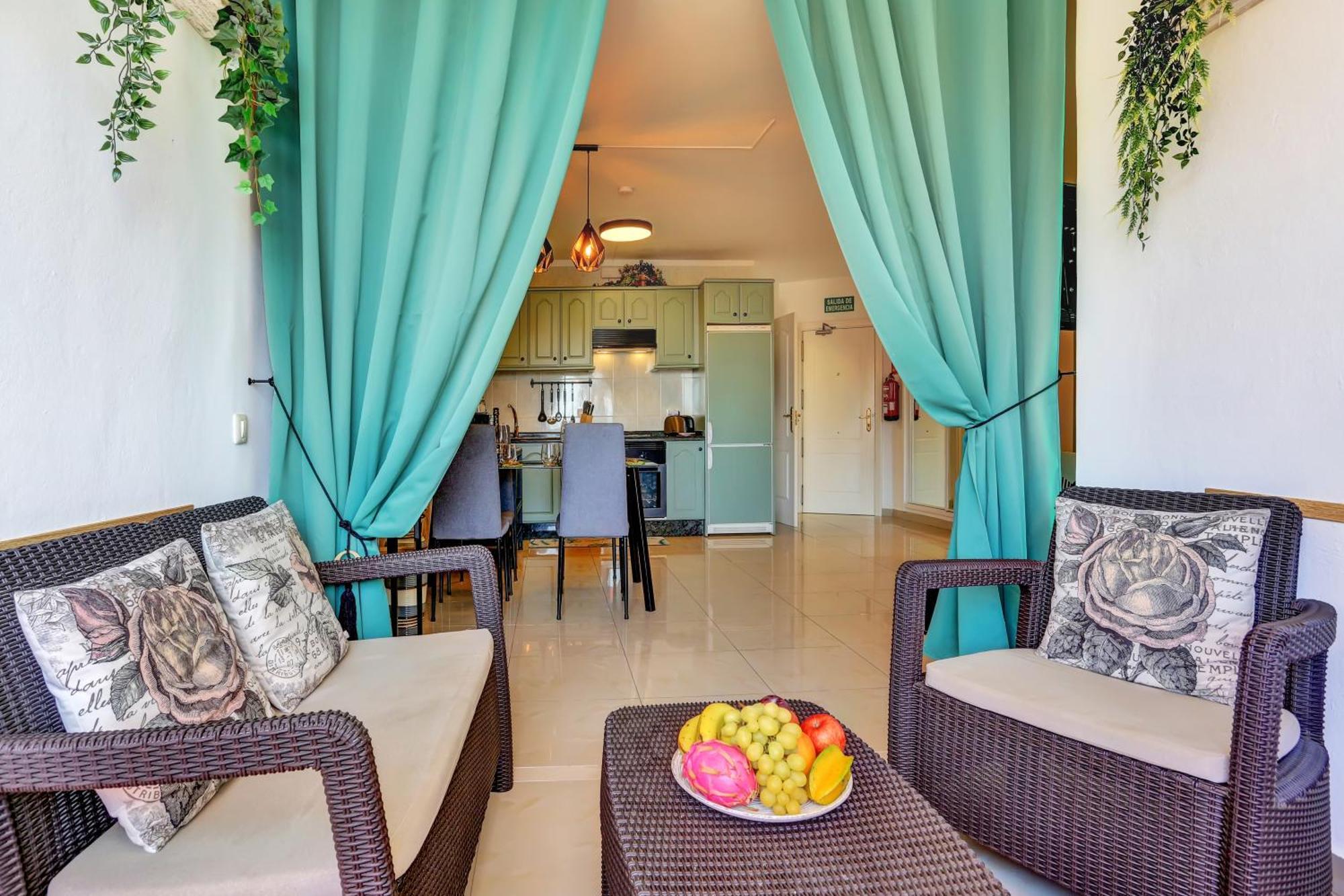 Luxory Dreamy Sunset, Seafront, Direct Access To The Promenade,Wifi,Pool,Free Parking Apartman Los Cristianos  Kültér fotó